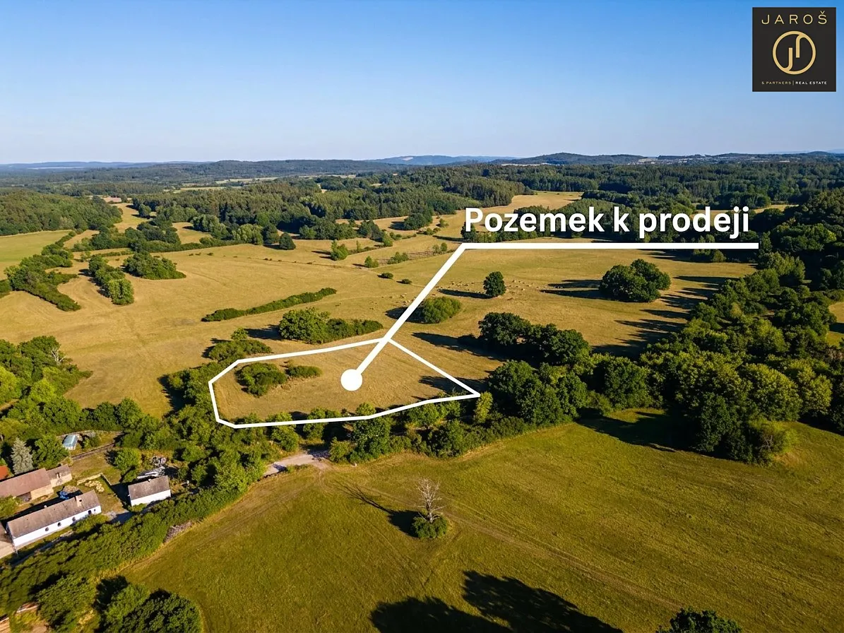 Prodej stavebního pozemku 10784 m²